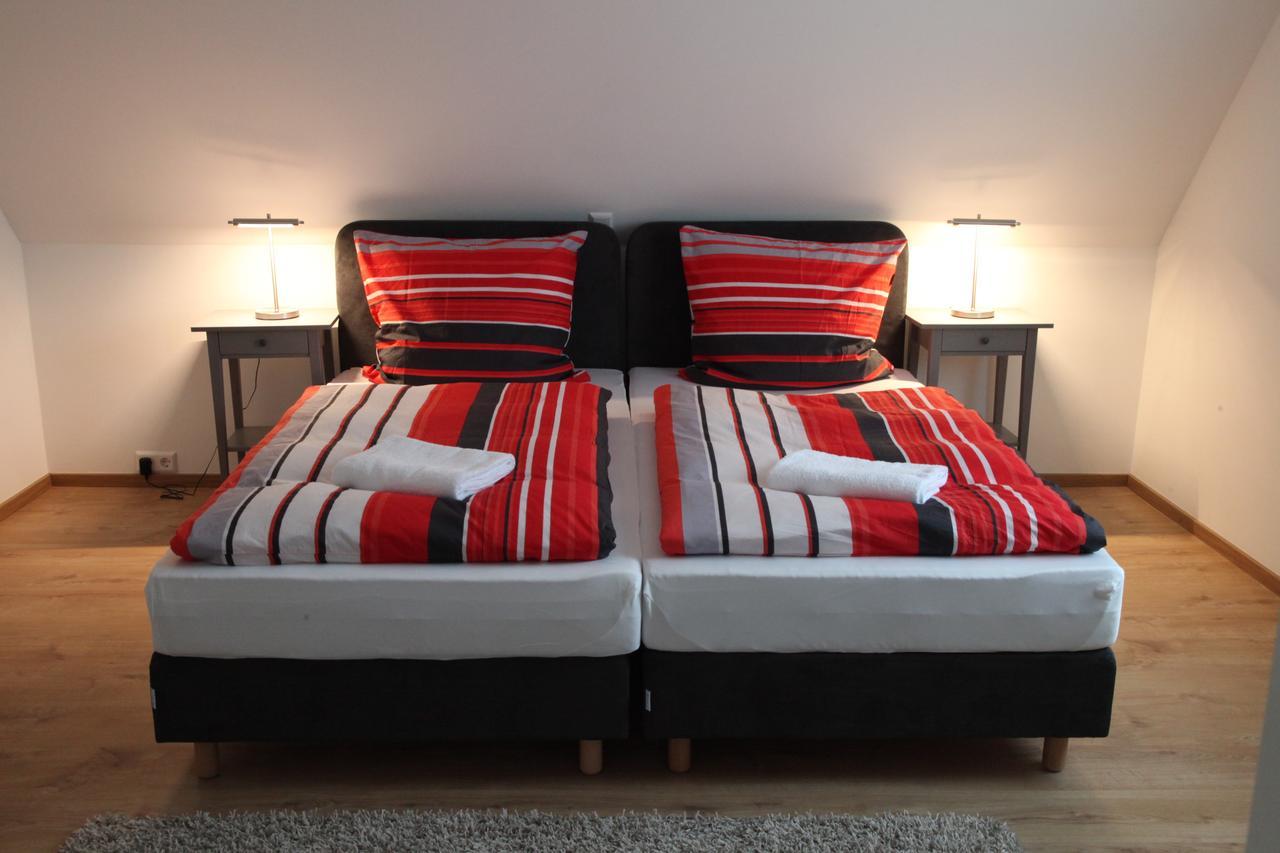 Schwaben Apartment Oberboihingen Εξωτερικό φωτογραφία